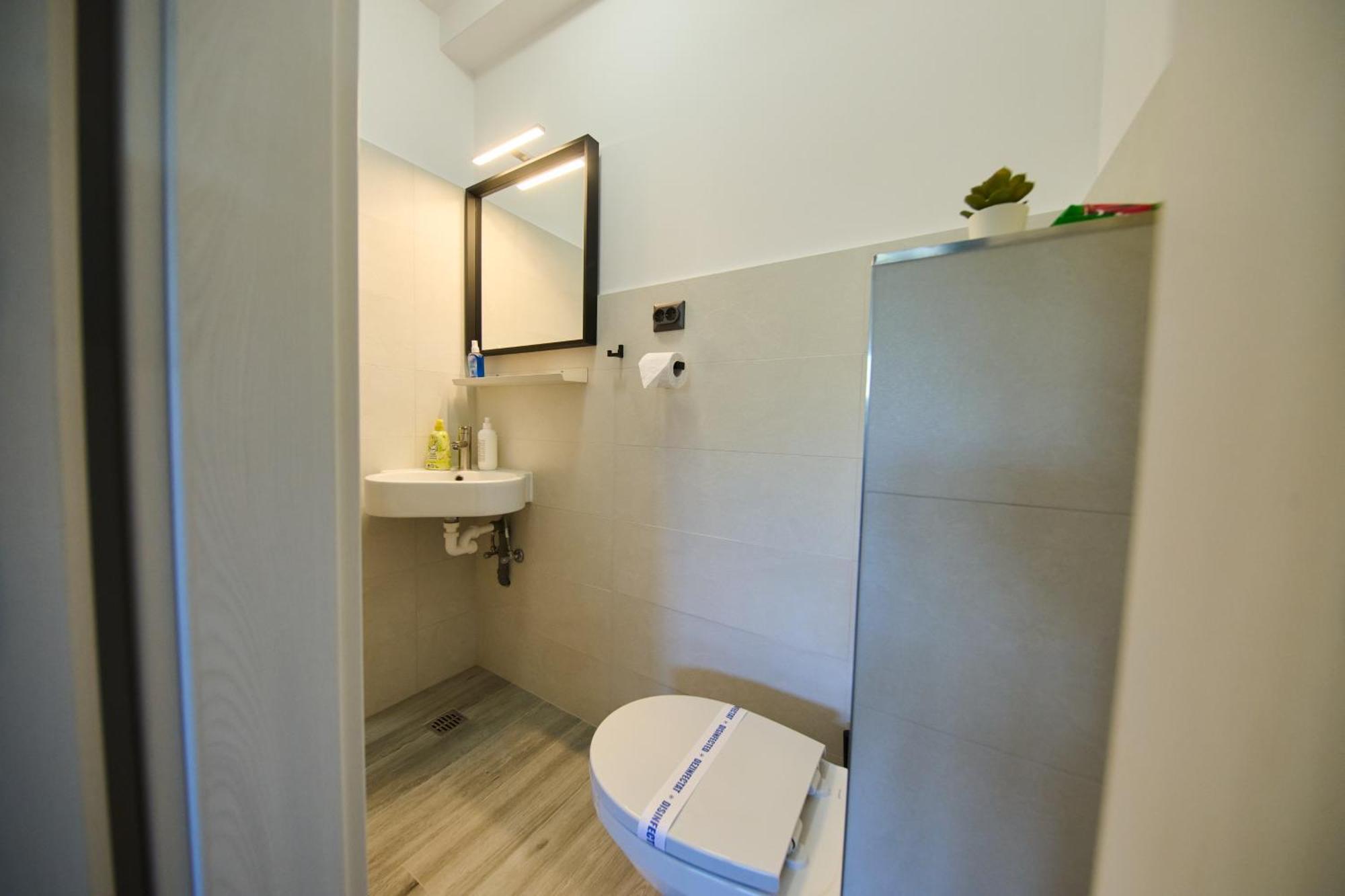 Central Old Town Oasis - Ap 9 Bukarest Kültér fotó