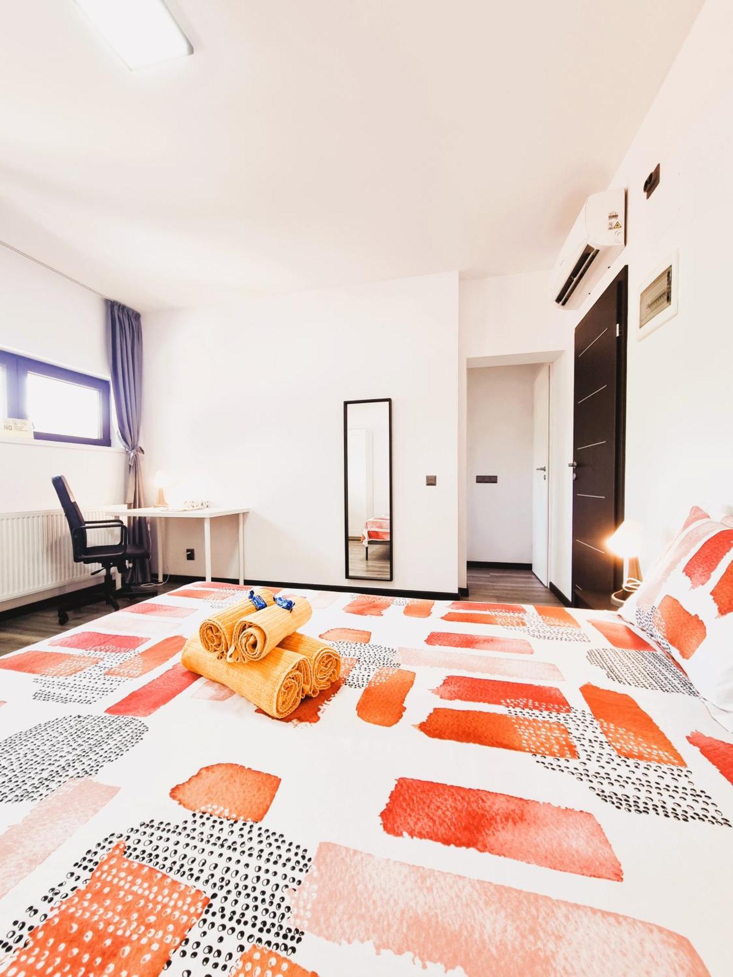Central Old Town Oasis - Ap 9 Bukarest Kültér fotó